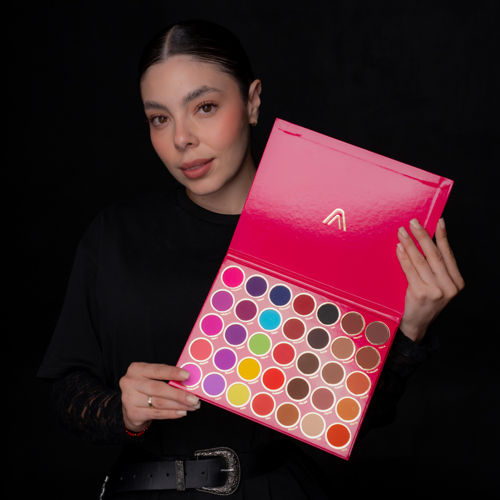 PALETA DE SOMBRAS BIRDS MAKEUP EXPERT | ATENEA