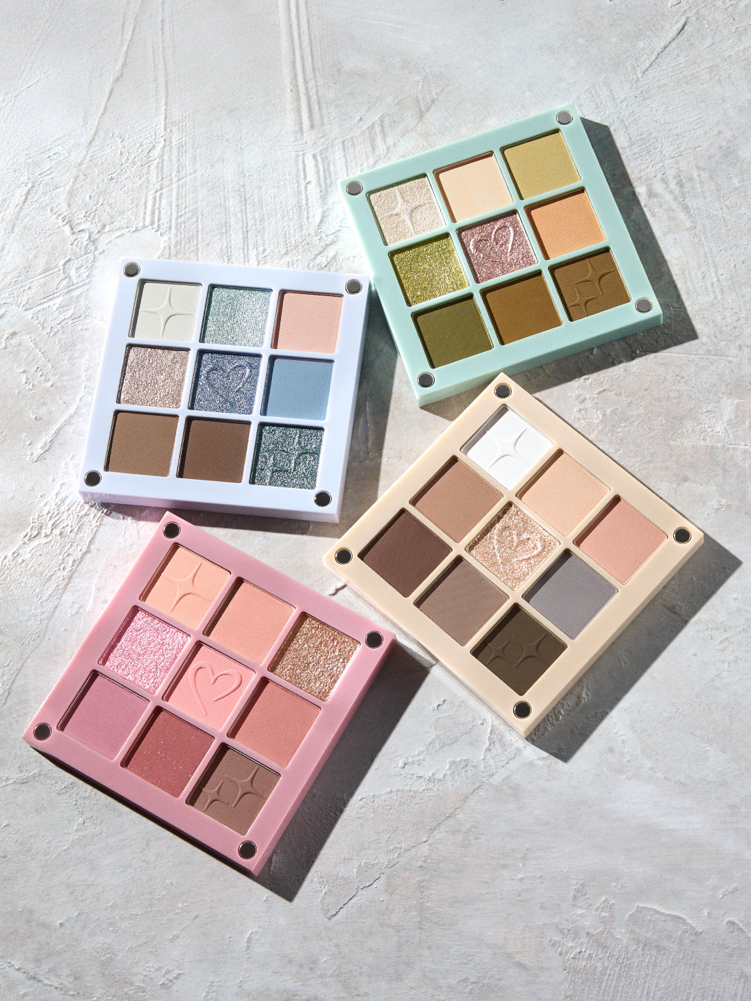 Paleta De Sombras MAGNÉTICAS - Beauty Creations TT