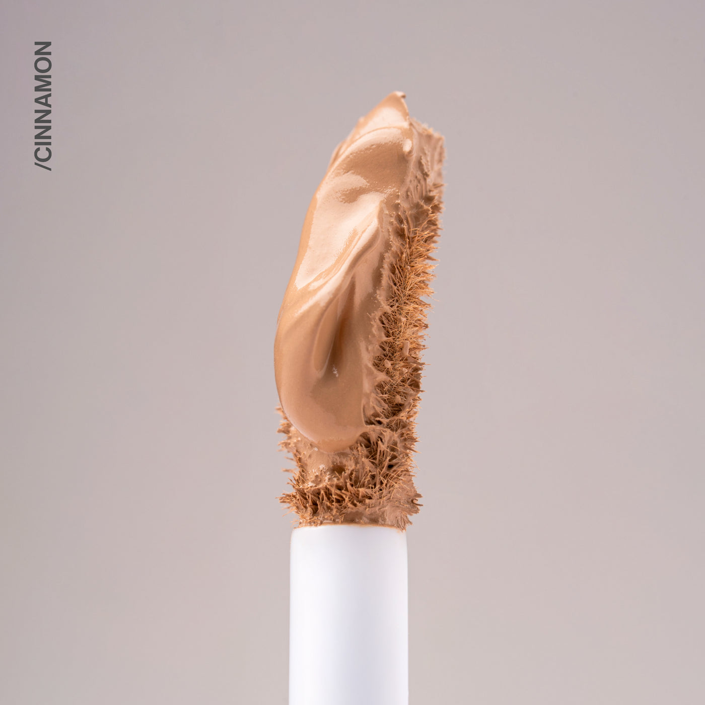 CORRECTOR LÍQUIDO 1ST SCENE TRAVEL SIZE