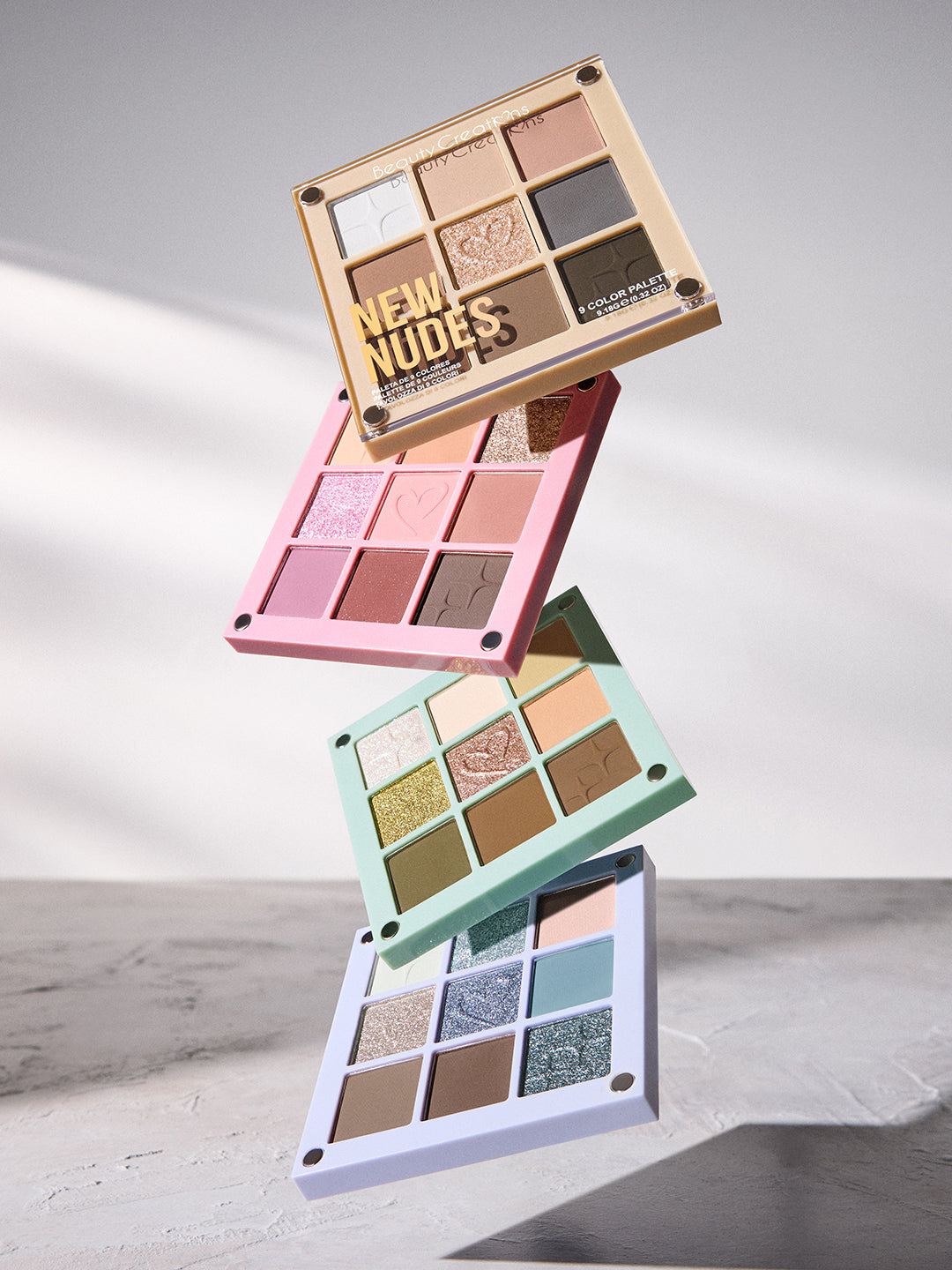 Paleta De Sombras MAGNÉTICAS - Beauty Creations TT